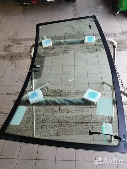 Стекло лобовое 4593agnh AGC на УАЗ Patriot 3163