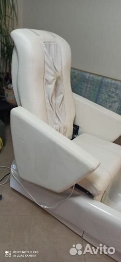 Массажное кресло для педикюра 