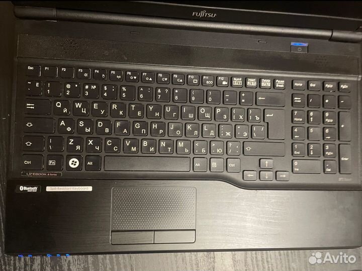 Ноутбук fujitsu ah532