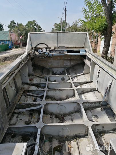 Катер Амур Восток