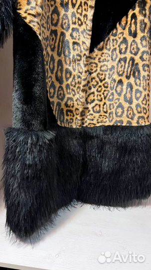 Шуба статус с перьями