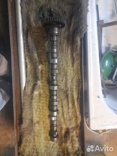 Распредвал