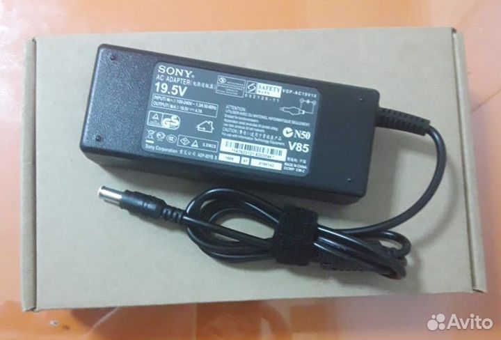 Адаптер питания Sony 4.74A для ноутбука Новый
