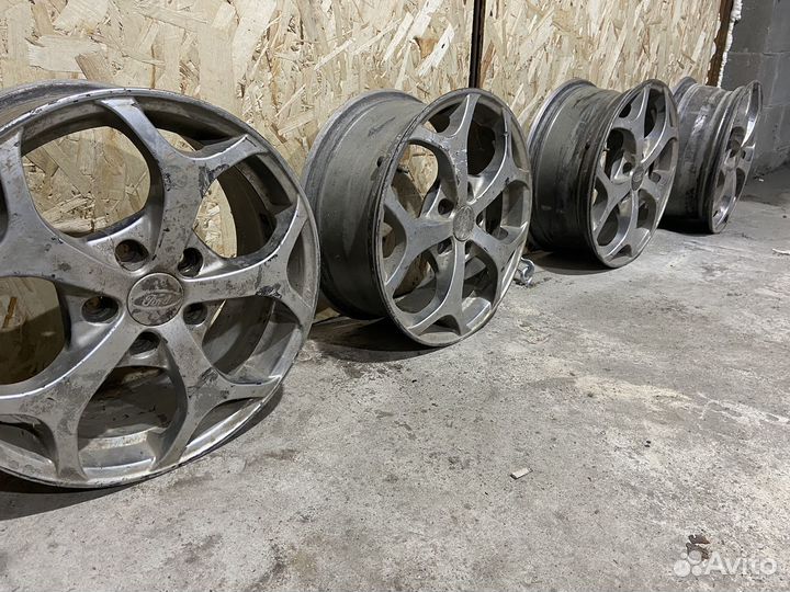 Диски литые r 16 от Ford c max