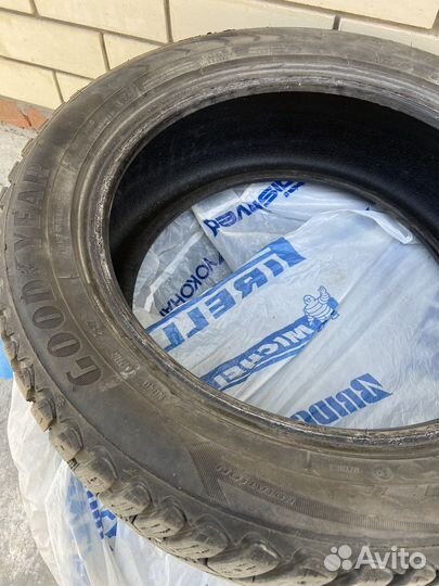 Goodyear Ultragrip Ice Arctic 225/50 R17