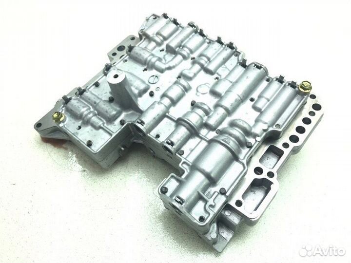 Гидроблок АКПП Subaru Forester SG5018137 EJ205