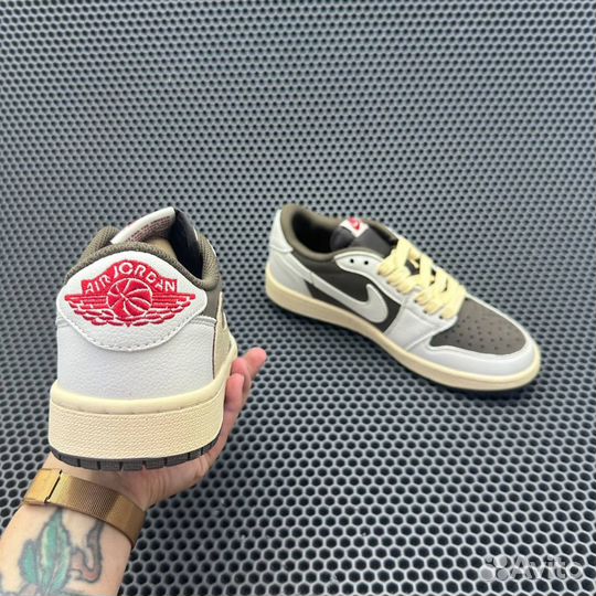 Кроссовки Travis Scott x Nike Air Jordan 1 Low