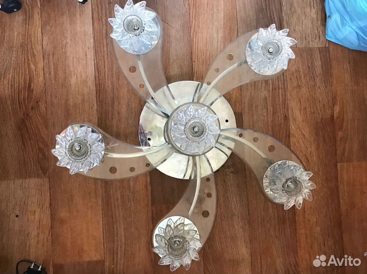 Люстра потолочная