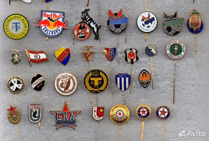 Официальные значки футбол