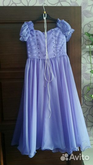 Продам платье для девочки