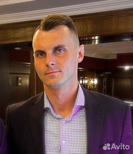 Агент по недвижимости риэлтор