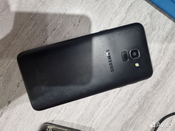 Samsung Galaxy J6 (2018), 3/32 ГБ