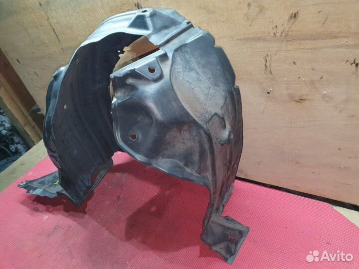 Подкрылок прав. перед. mazda CX-5