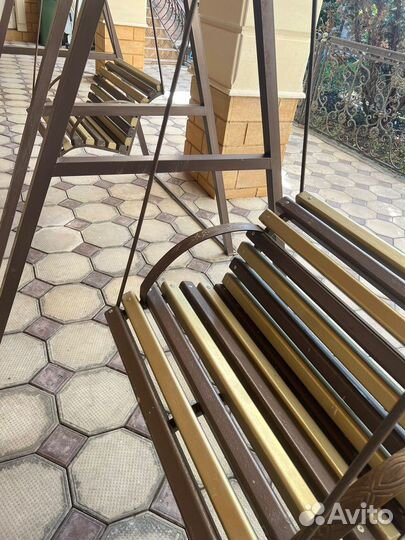 Садовые качели из дерева одноместное