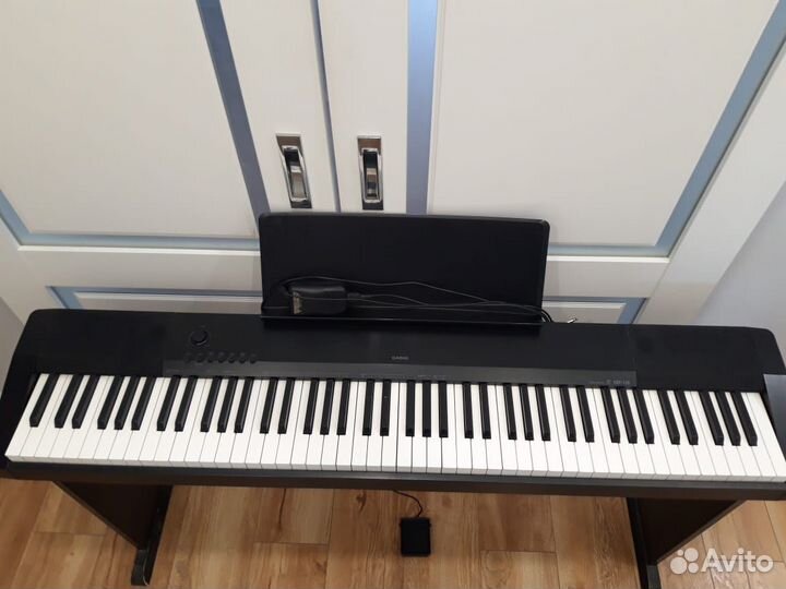 Цифровое фортепиано Casio CDP 120 + стойка
