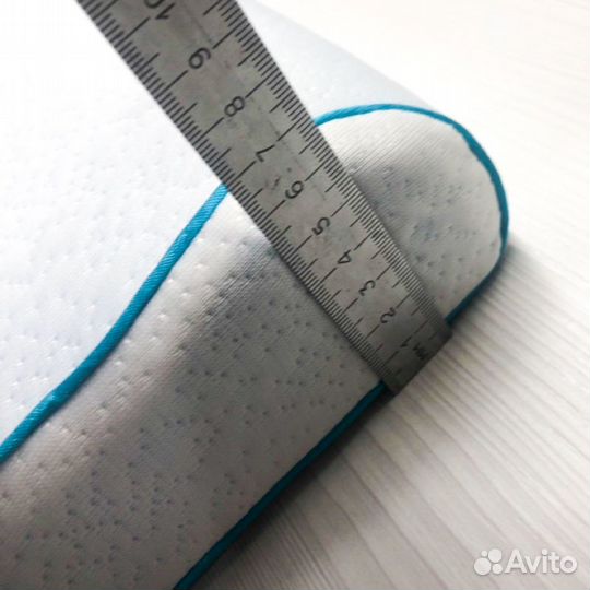 Ортопедическая подушка с эффектом памяти 50х30