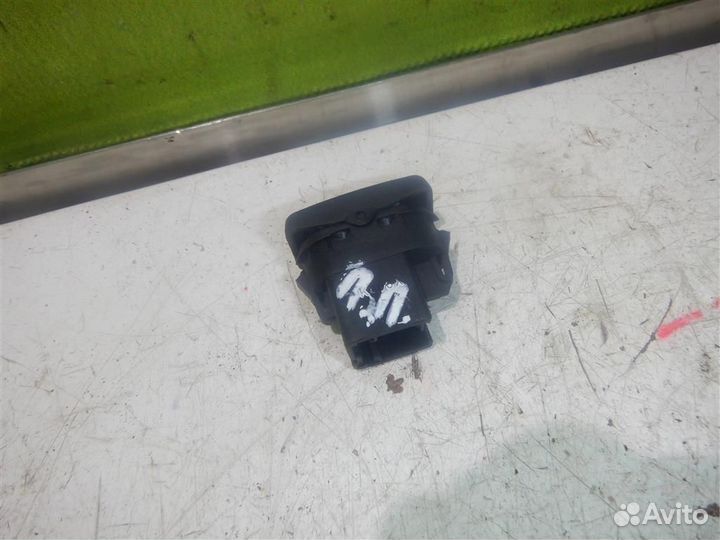 Кнопка стеклоподъемника Форд Фокус 2