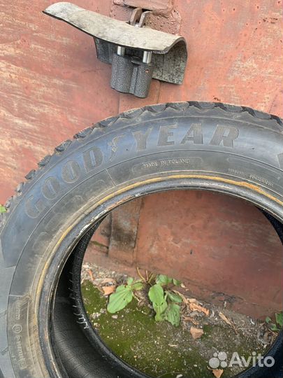 Goodyear Ultragrip Ice Arctic 185/65 R15