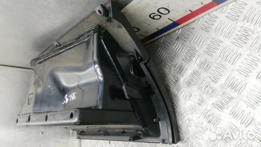 Бардачок (вещевой ящик) volkswagen golf 4 (3BL08IV