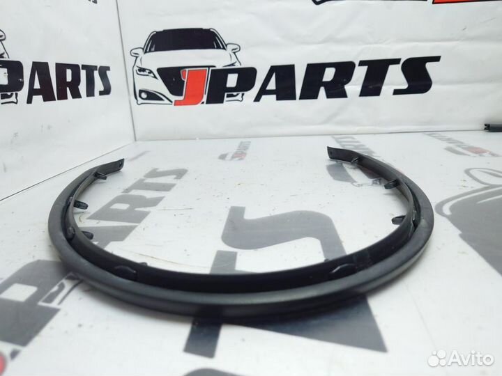 Уплотнитель капота Mitsubishi ASX I (2010—2013)