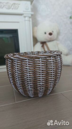 Кашпо из искусственного ротанга 16 литров