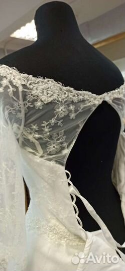 Платье свадебное