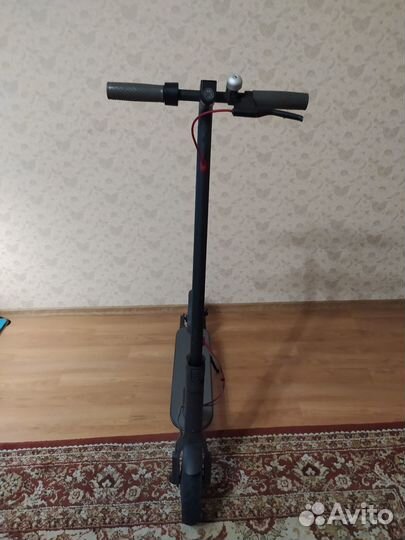 Электросамокат xiaomi m365