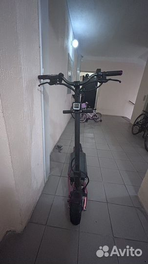 Самокат взрослый электрический