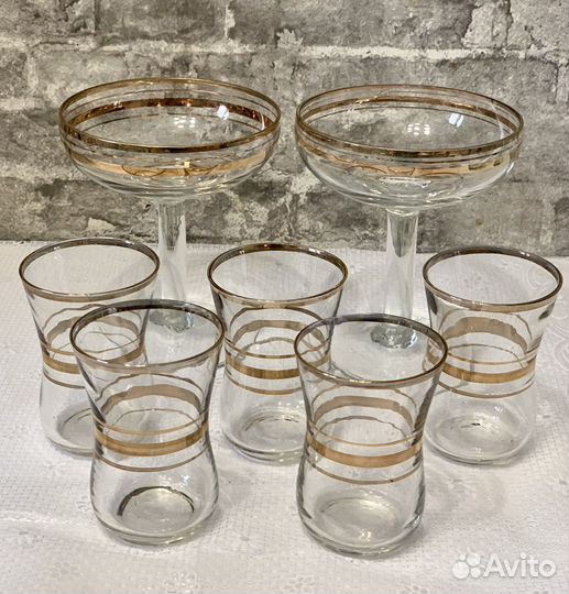 Стопки, рюмки, стаканы, фужеры