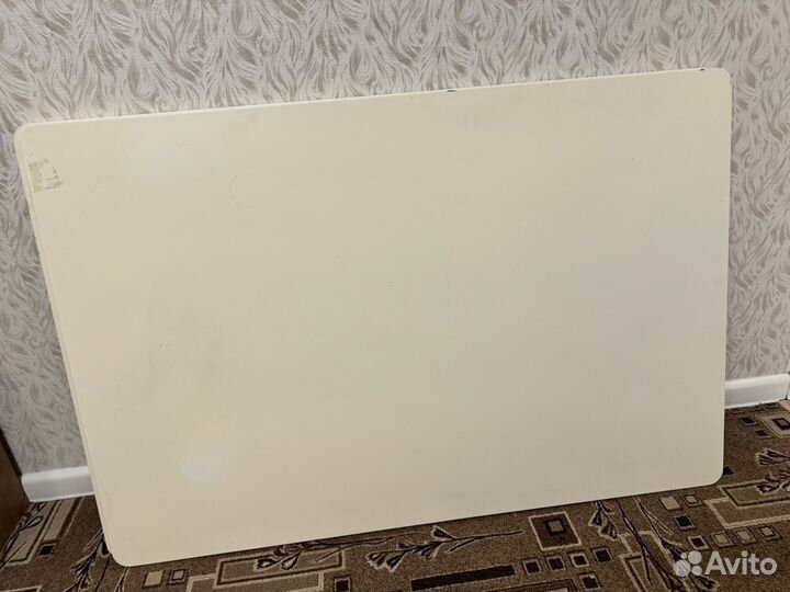 Кухонный стол 120 на 80 есть 2 шт