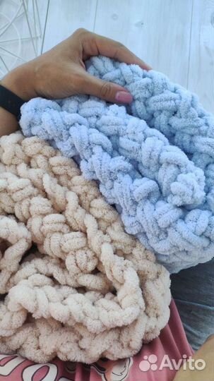 Плед в кроватку плюшевый детский вязаный в коляску