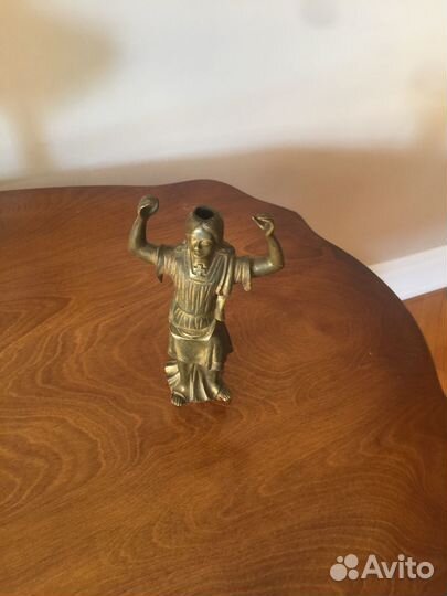 Христианская бронзовая статуэтка - подсвечник