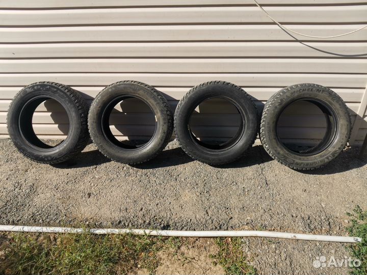 Michelin X-Ice North 3 185/65 R15 92T