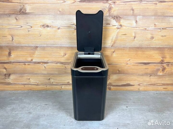 Сенсорное мусорное ведро JAH 6611 12л в наличии