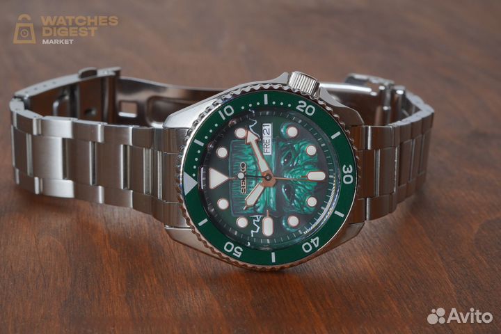 Seiko 5 Sports iflw frankenstein Limited Edition