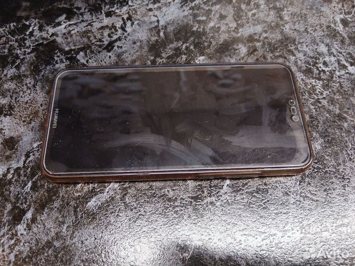HUAWEI P20 Lite, 4/64 ГБ