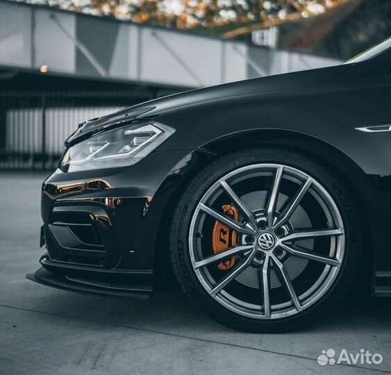 R18/5/112 Pretoria VW Golf R, Passat, Octavia