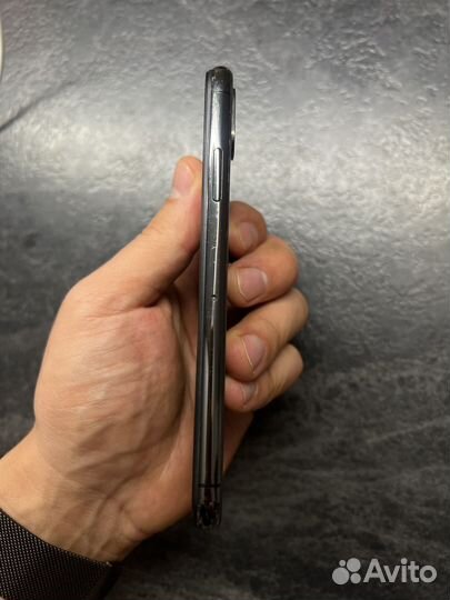 iPhone X, 256 ГБ