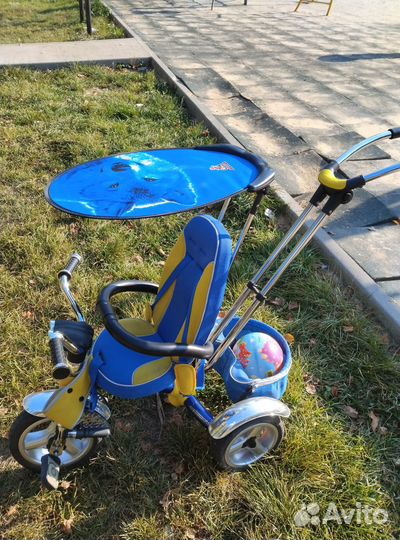 Трехколесный велосипед