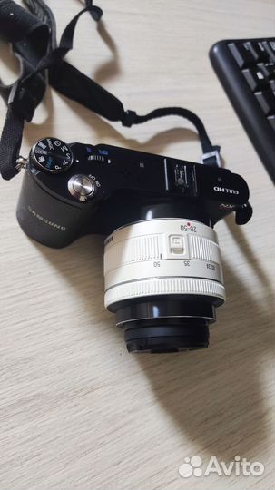 Samsung NX200