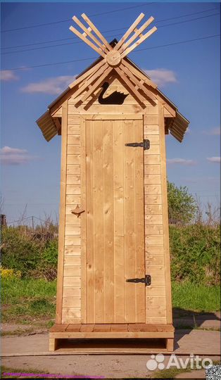 Уличный туалет с установкой