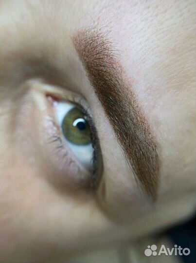 Перманентный макияж бровей, губ, межреснички