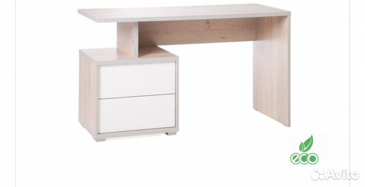 Письменный стол