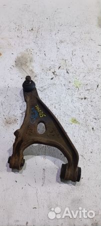 Рычаг задний верхний левый 20252FG010