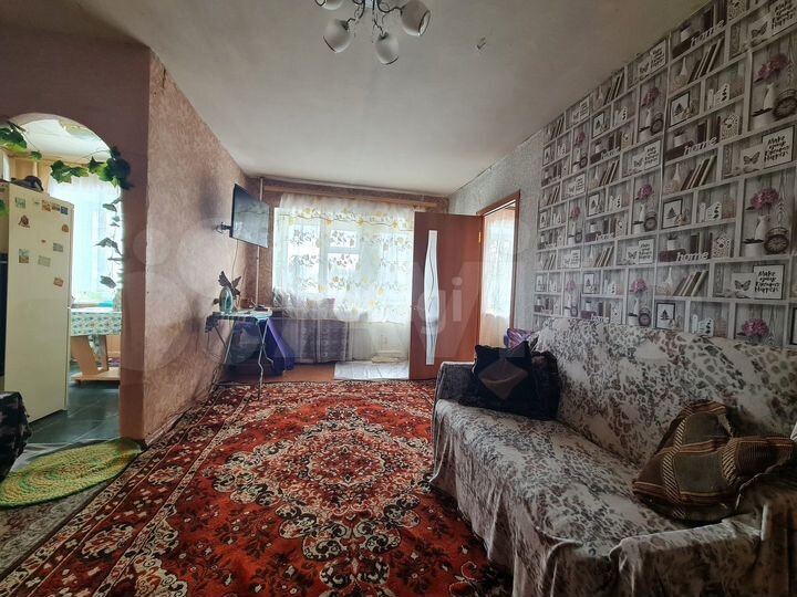 3-к. квартира, 42,7 м², 3/5 эт.