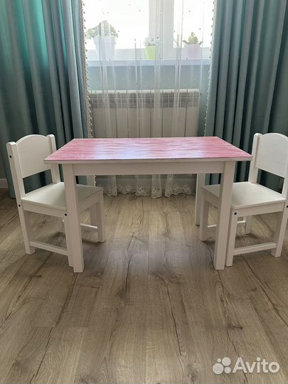 Детский стол и стул