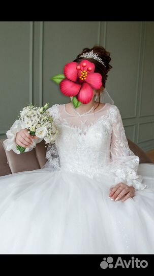 Свадебное платье