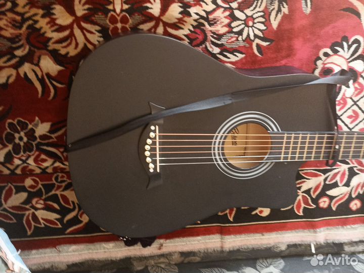 Акустическая гитара бу