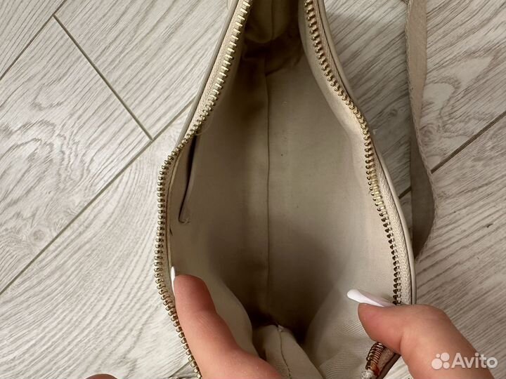 Сумка женская через плечо бежевая mango