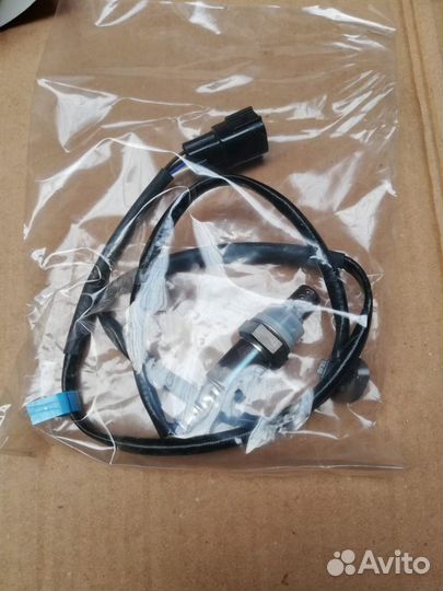 Лямбда зонд Toyota Avensis 89465-20760